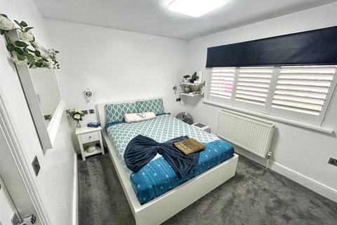 undefined, Truro Avenue, Ashton-under-Lyne, Greater Manchester, OL6