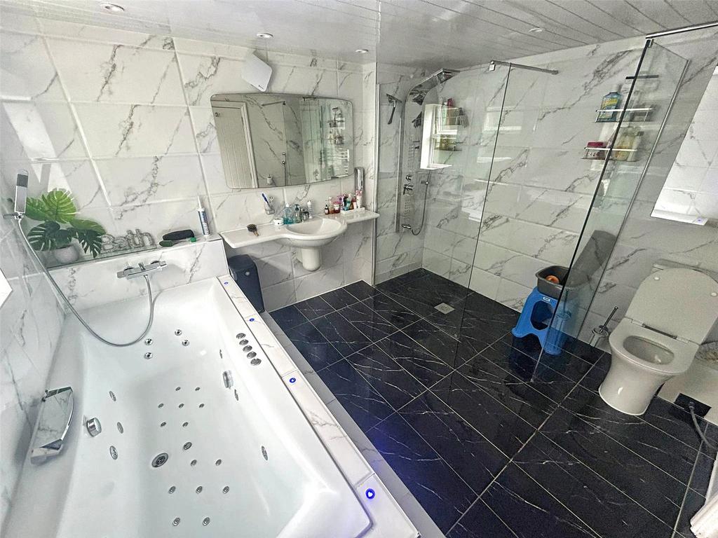 En-Suite