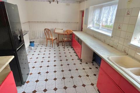 undefined, Wandsworth Road, Kingstanding, Birmingham B44 9LA