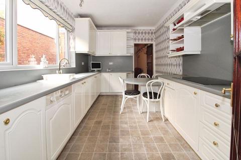 3 bedroom house for sale, Eastbourne Street, Walsall, WS4 2BN