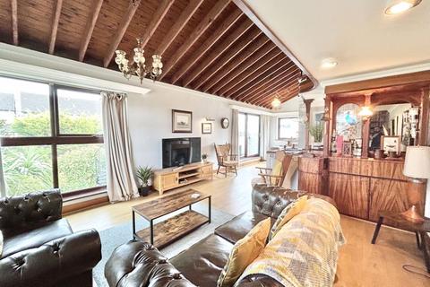 3 bedroom character property for sale, Deganwy Beach, Deganwy