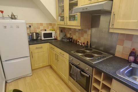 1 bedroom flat to rent, Moorland Road, Leeds LS6