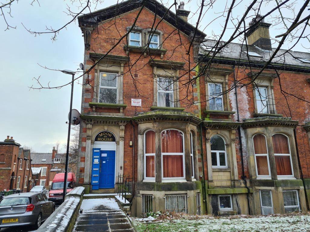 A charming Victorian terraced house with a clas...