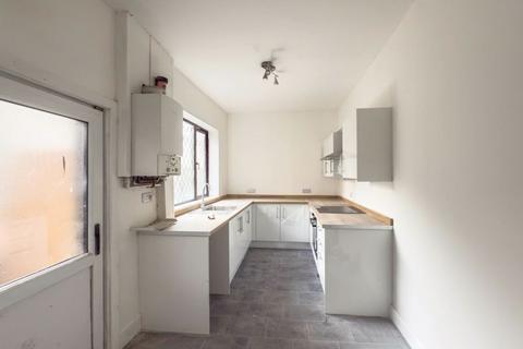 3 bedroom terraced house for sale, Manchester Road, Heywood