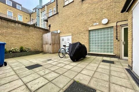 1 bedroom apartment to rent, Hendre Road, SE1