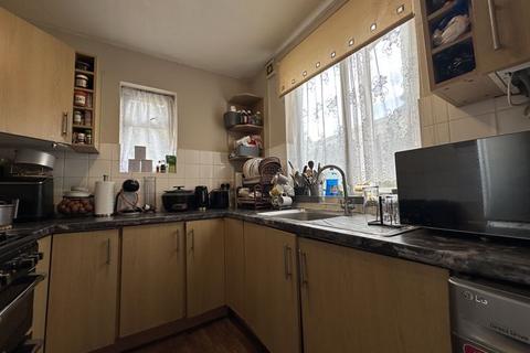 undefined, Rutland Crescent, Luton
