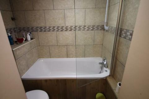 1 bedroom flat to rent, B Richmond Road, Leeds LS6
