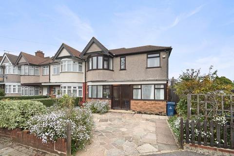 Lulworth Close, Harrow