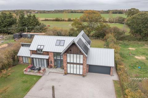 undefined, Heath Road, St Osyth, CO16