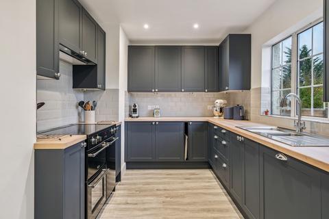 3 bedroom semi-detached house for sale, Clarendon Road, High Wycombe HP13
