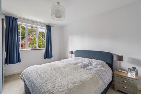 3 bedroom semi-detached house for sale, Clarendon Road, High Wycombe HP13