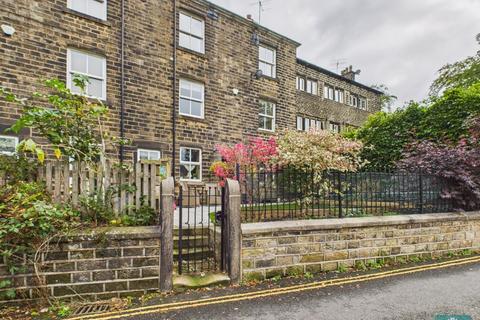undefined, 2 Shepherds Green, Oldham OL3