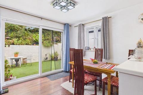undefined, Four Lanes - Detached contemporary style house with three bedrooms, viewing essential.