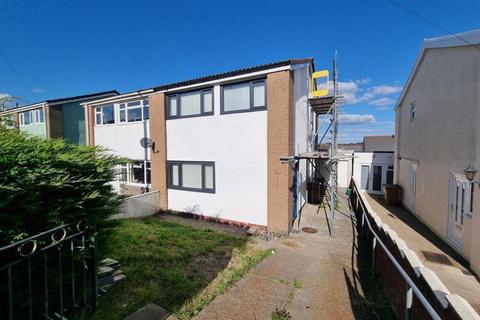 undefined, Forest Avenue, Hengoed CF82