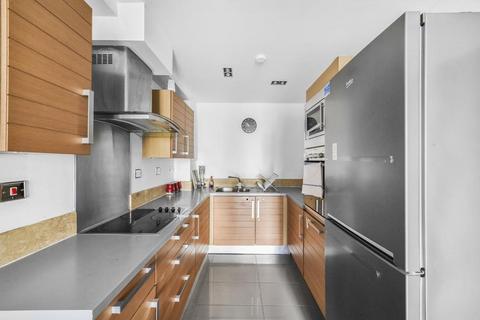 2 bedroom apartment for sale, Limeharbour, London