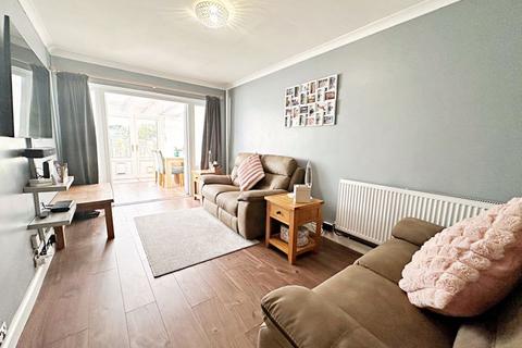 undefined, Laurel Close, Drakes Broughton