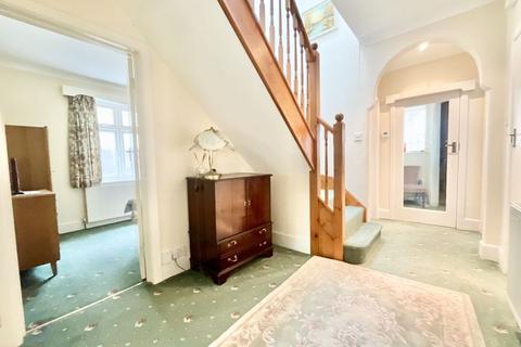 3 bedroom property for sale, Cranleigh Gardens, Southbourne