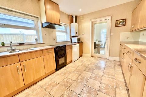 3 bedroom property for sale, Cranleigh Gardens, Southbourne
