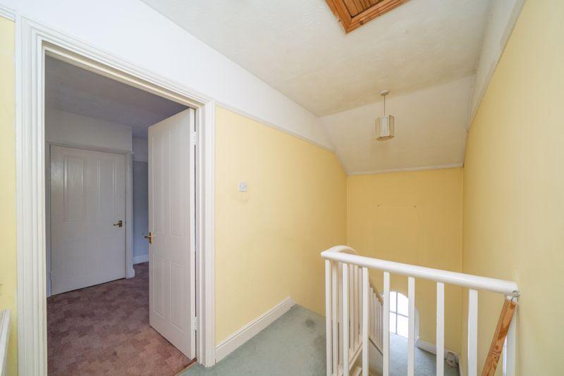 2 nd floor landing