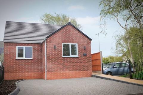 2 bedroom bungalow for sale, Park Street, Stourbridge DY8