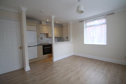 2 bedroom apartment to rent, Canning Street, Maidstone ME14