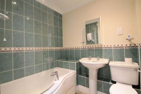 2 bedroom apartment to rent, Canning Street, Maidstone ME14