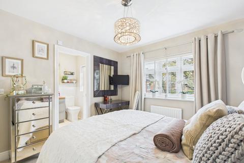 undefined, Cleminson Gardens, Cottingham,  HU16 4RW
