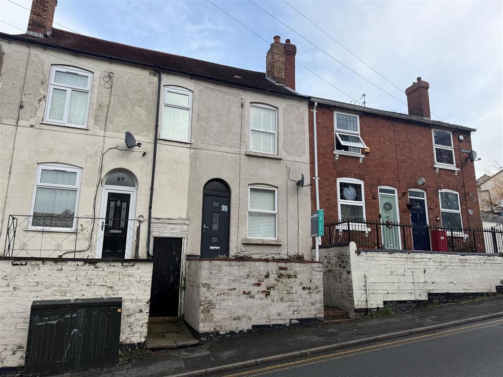 Cemetery Road Lye 1.jpg