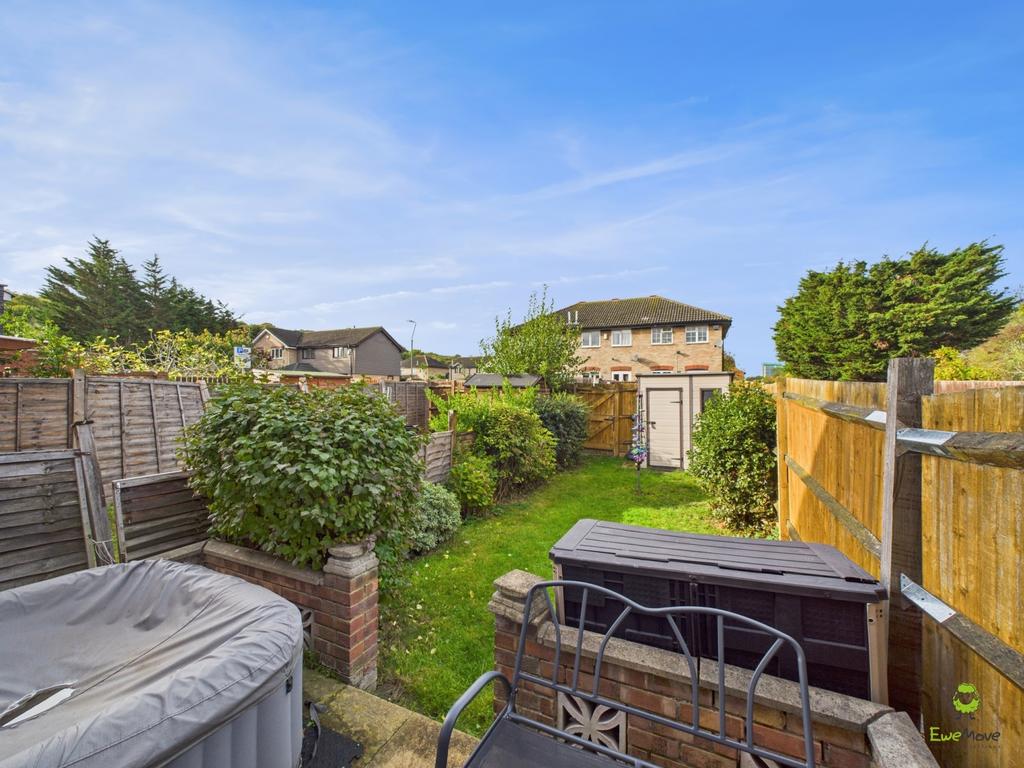 Presented by Kevin at Ewe Move Bexleyheath and Dart