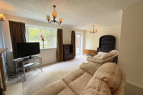 undefined, Brierley Hill Road, Brierley Hill