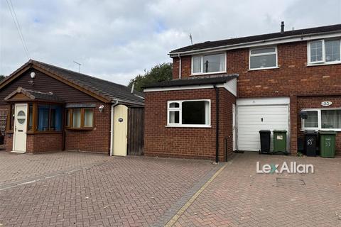 Brierley Hill Road, Brierley Hill