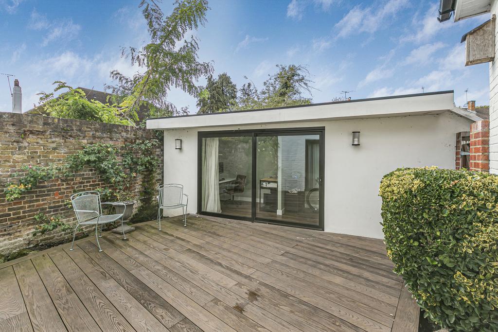 Office/Garage
