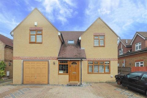 undefined, Poplar Road, Denham, Uxbridge, UB9 4AN