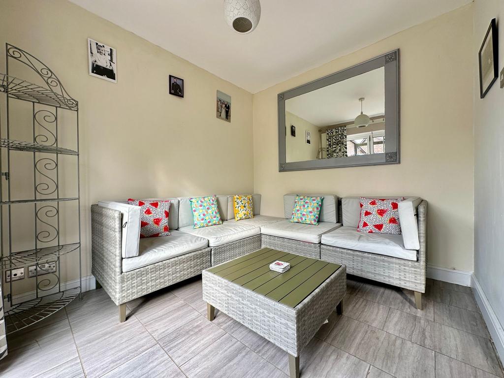 Breakfast Room
