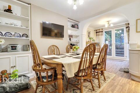 undefined, Westmount Avenue, Chatham