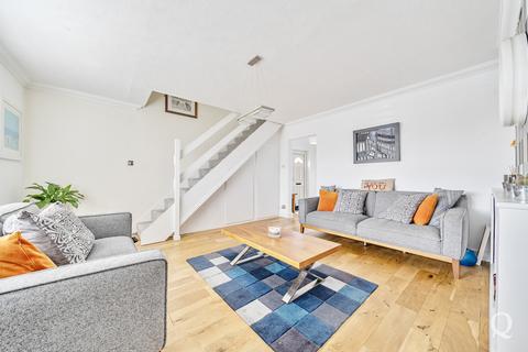 3 bedroom semi-detached house for sale, Drake Avenue, Minster-on-sea, Kent, ME12