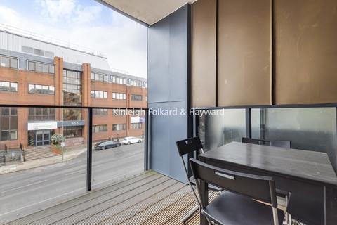 undefined, High Road, London, N12