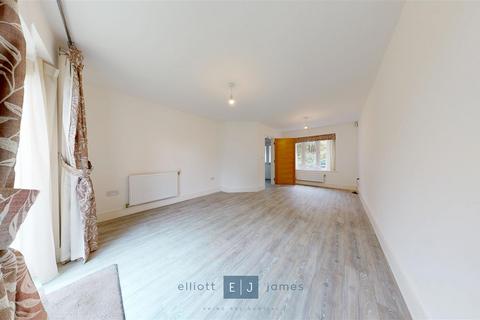 undefined, Olive Grove, Chigwell IG7