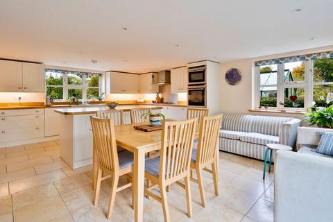 4 bedroom detached house for sale, Mills Lane, Longstanton, CB24