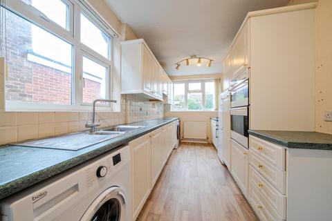 3 bedroom detached house for sale, Renfrew Drive, Wollaton NG8
