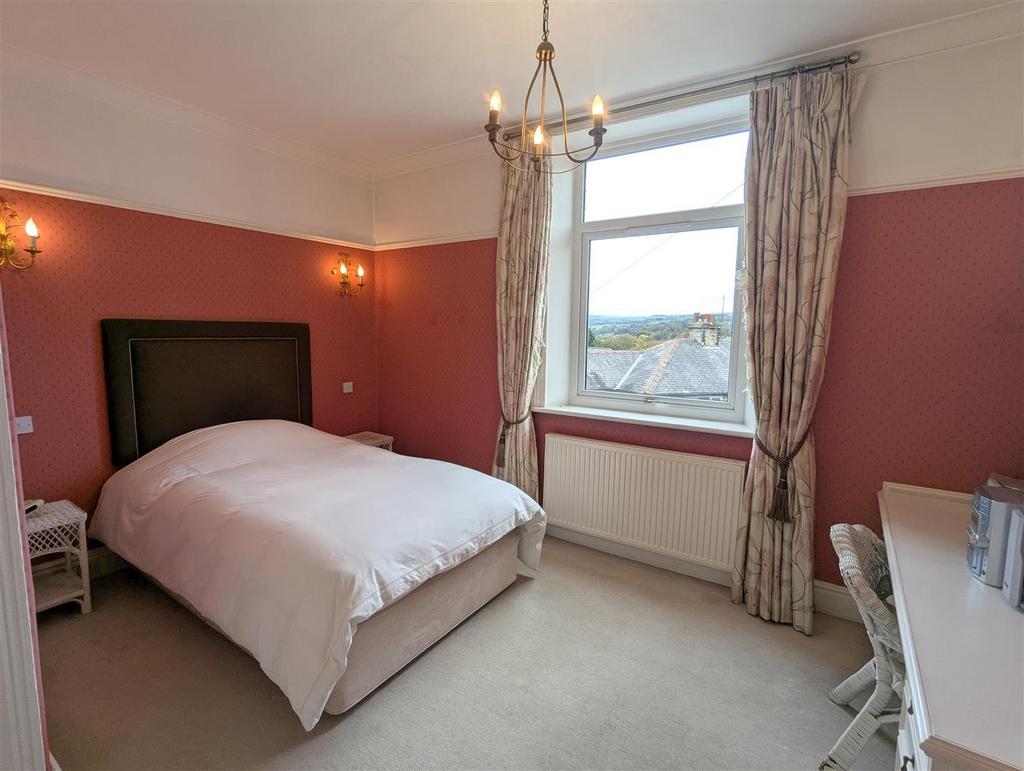 PXL 20251016 122508841.jpg