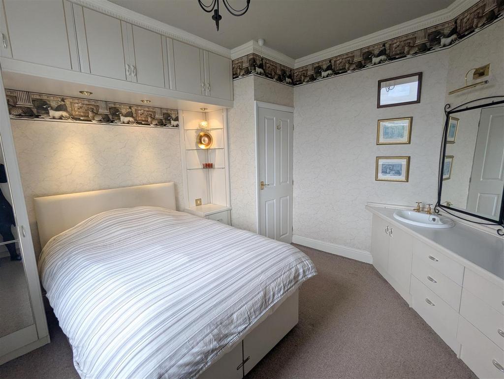 PXL 20251016 122250978.jpg