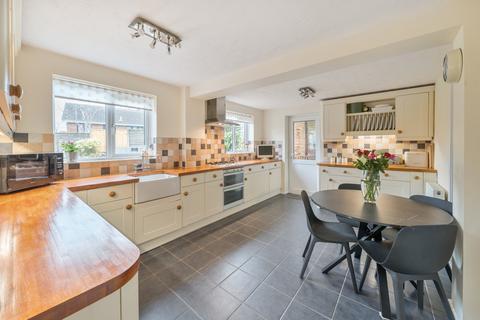 4 bedroom detached house for sale, Swincombe Rise, Southampton SO18