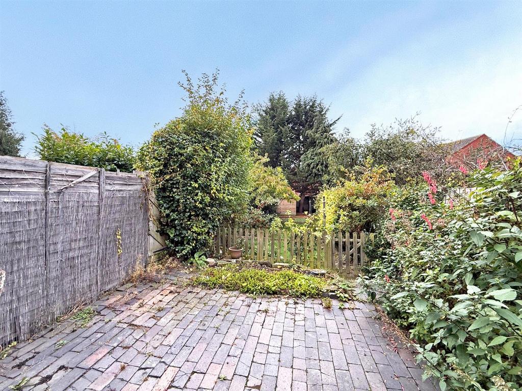 Thumbnail image1.jpg
