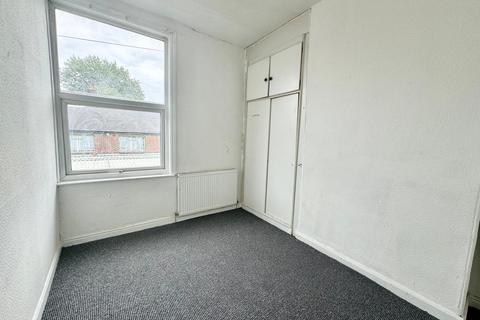 4 bedroom terraced house to rent, Bertrand Street, Leeds, West Yorkshire, LS11
