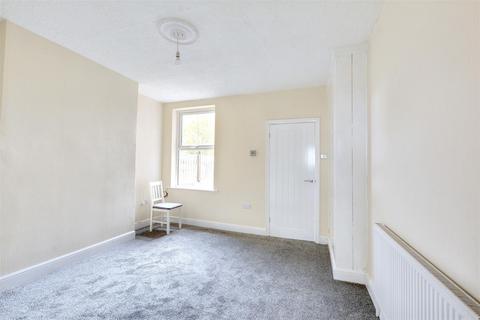 2 bedroom end of terrace house for sale, Victory Road, Beeston, Nottingham