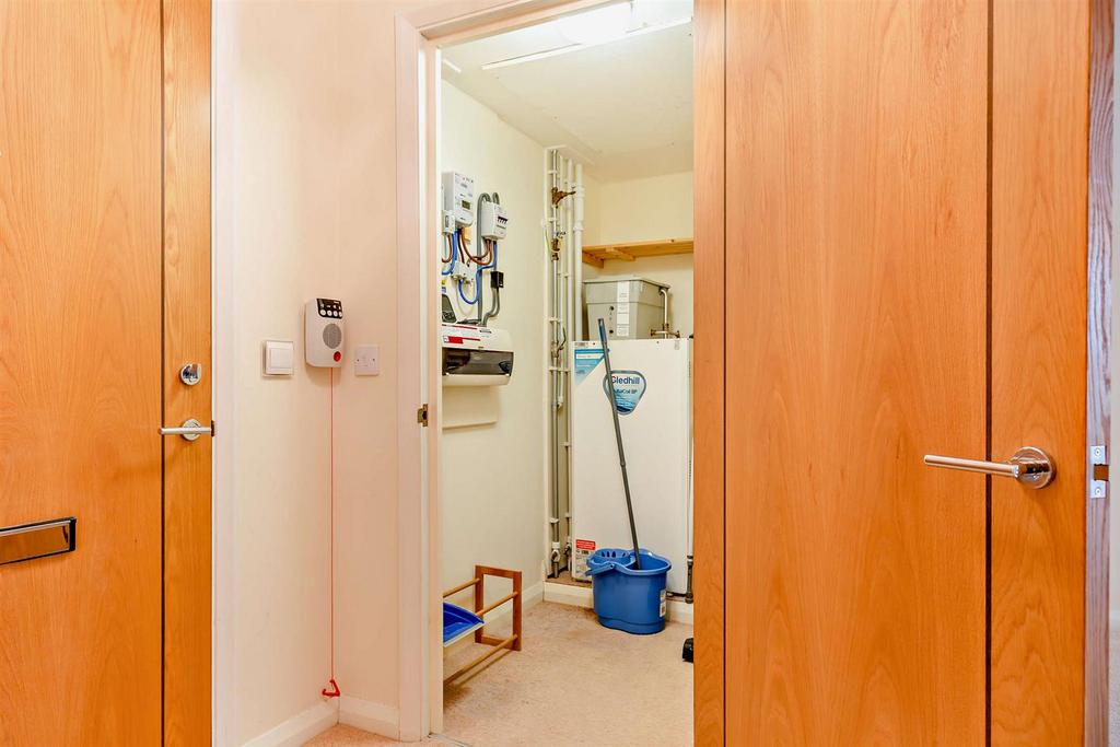 8572889-interior04-800.jpg