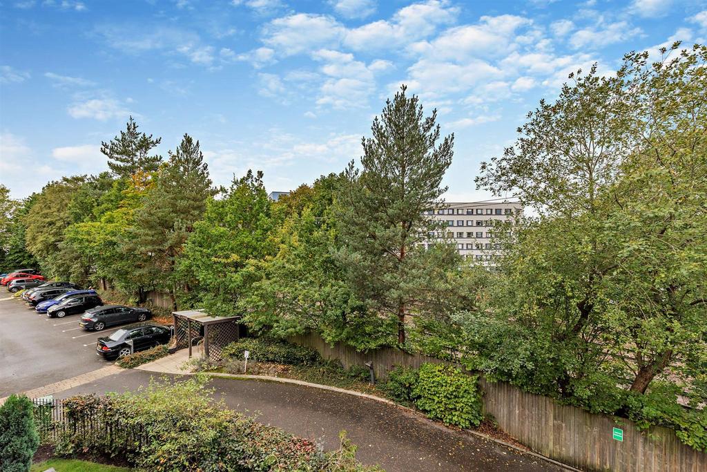 8572889-exterior01-800.jpg
