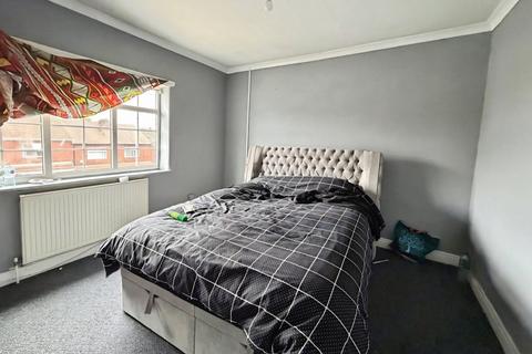 2 bedroom terraced house for sale, Block Lane, Chadderton