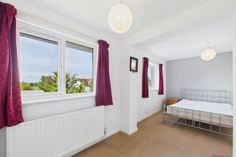 1 bedroom in a house share to rent, Fortina Close, Cheltenham GL50